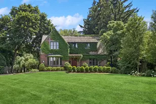 441 E Westminster Pl, Lake Forest, IL 60045 - Photo 1