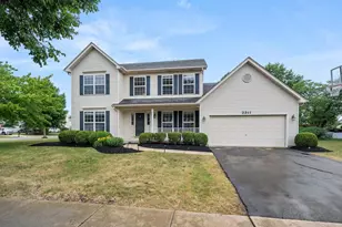 2311 Tremont Ave, Aurora, IL 60502 - Photo 1