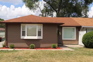 3206 W Lydia Ave, Robbins, IL 60472 - Photo 1