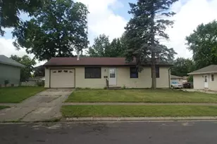 1419 7th Ave, Belvidere, IL 61008 - Photo 1