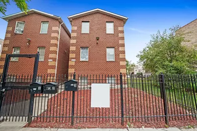 6139 S King Drive, Chicago, IL 60637 - Photo 1