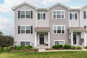 2551 Bella Dr, Pingree Grove, IL 60140 - Photo 1