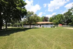 506 Tanya Ct, Machesney Park, IL 61115 - Photo 1