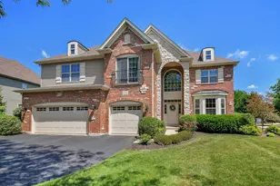 520 Meadowwood Ln, Oswego, IL 60543 - Photo 1