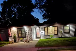 408 E High St, Morris, IL 60450 - Photo 1