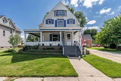 818 N State Street, Belvidere, IL 61008 - Photo 1