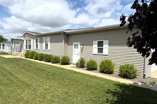 2091 Iris Ave, Belvidere, IL 61008 - Photo 1