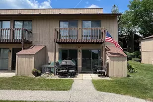 56 Vail Colony, Fox Lake, IL 60020 - Photo 1