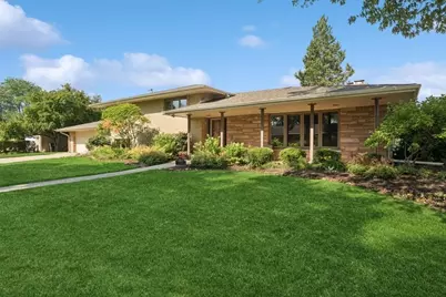 8850 Karlov Avenue, Skokie, IL 60076 - Photo 1