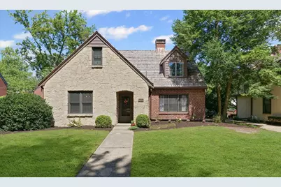 504 W Delaware Avenue, Urbana, IL 61801 - Photo 1