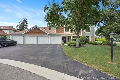 1675 Grosvenor Circle #D, Wheaton, IL 60189 - Photo 1