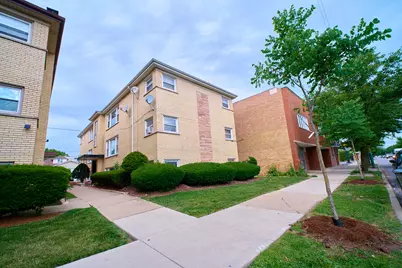 4444 N Central Avenue #2W, Chicago, IL 60630 - Photo 1