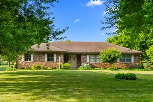 23201 Norma Ln, Harvard, IL 60033 - Photo 1