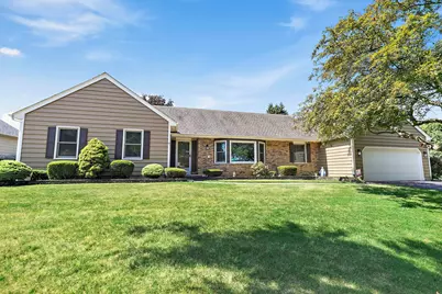 831 Crabtree Lane, Cary, IL 60013 - Photo 1