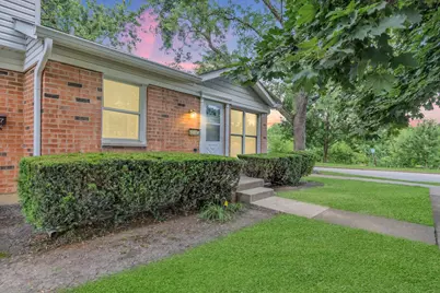 4018 Oxford Court, Streamwood, IL 60107 - Photo 1