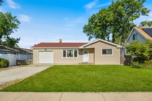 8116 Leamington St, Burbank, IL 60459 - Photo 1