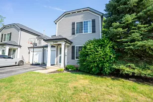 2490 Mayfield Dr, Montgomery, IL 60538 - Photo 1