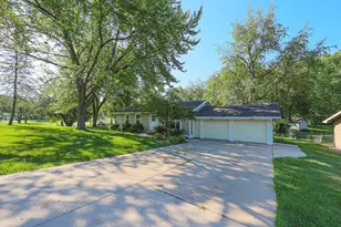 413 Channel Dr, Island Lake, IL 60042 - Photo 1