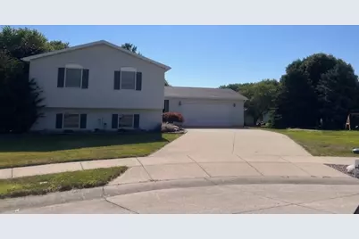 48 Kirkwood Drive, Clifton, IL 61727 - Photo 1