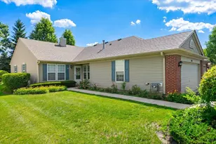 93 W Essington Dr, Round Lake, IL 60073 - Photo 1