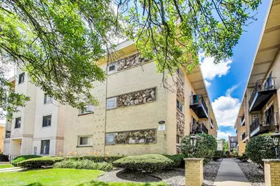 6852 N Northwest Highway #3B, Chicago, IL 60631 - Photo 1