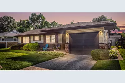 78 Ridgewood Road, Elk Grove Village, IL 60007 - Photo 1