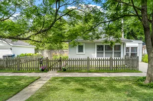 2222 Grey Ave, Evanston, IL 60201 - Photo 1