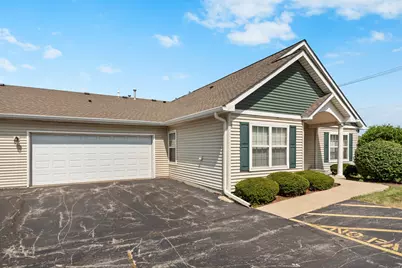 914 Garden Lane #914, Homewood, IL 60430 - Photo 1