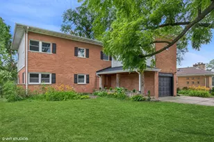 1347 London Ln, Glenview, IL 60025 - Photo 1