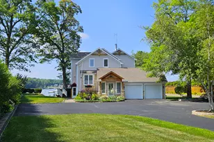 25333 W Richmond Ave, Antioch, IL 60002 - Photo 1