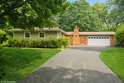 1950 N Maple Lane, Arlington Heights, IL 60004 - Photo 1