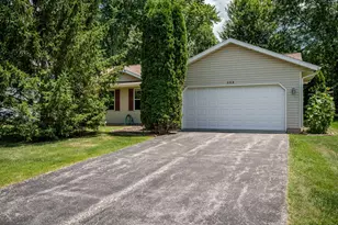 508 Constitution Dr, Poplar Grove, IL 61065 - Photo 1