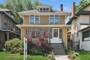 1525 W Birchwood Ave, Chicago, IL 60626 - Photo 1