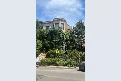 3651 N Wilton Avenue, Chicago, IL 60613 - Photo 1