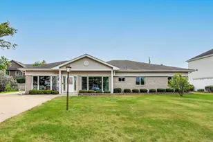 4883 N Vine Ave, Norridge, IL 60706 - Photo 1