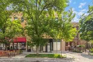 4753 N Talman St, Chicago, IL 60625 - Photo 1