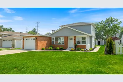 791 N Michigan Street, Elmhurst, IL 60126 - Photo 1