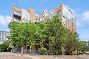 1740 Oak Ave, Evanston, IL 60201 - Photo 1