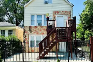 5424 S Winchester Ave, Chicago, IL 60609 - Photo 1