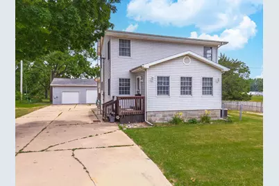 1003 E Lincoln Street, Bloomington, IL 61701 - Photo 1