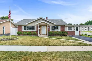 12247 S Avers Ave, Alsip, IL 60803 - Photo 1