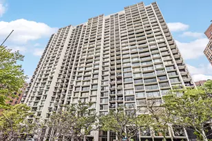 3200 N Lake Shore Dr, Chicago, IL 60657 - Photo 1