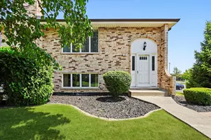 15138 S 75th Ct, Orland Park, IL 60462 - Photo 1