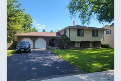 1934 72nd Street, Darien, IL 60561 - Photo 1