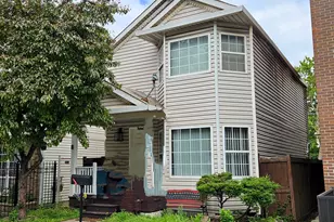 1703 S Ruble St, Chicago, IL 60616 - Photo 1