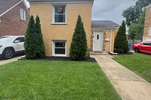 6444 S Lavergne Ave, Chicago, IL 60638 - Photo 1