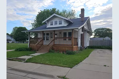 709 Avenue B, Sterling, IL 61081 - Photo 1