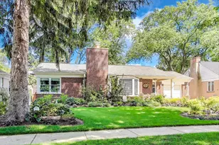 723 S Evergreen Ave, Arlington Heights, IL 60005 - Photo 1