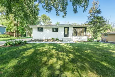 1N555 Park Boulevard, Glen Ellyn, IL 60137 - Photo 1