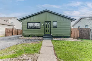 2105 Prospect Ave, North Chicago, IL 60064 - Photo 1